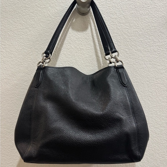 Coach Triple Compartment Shoulder Bag EUC - Picture 2 of 3